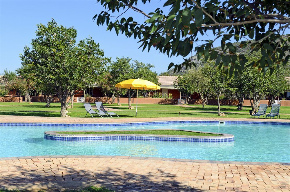 Damara Mopane Lodge Khorixas Eksteriør bilde