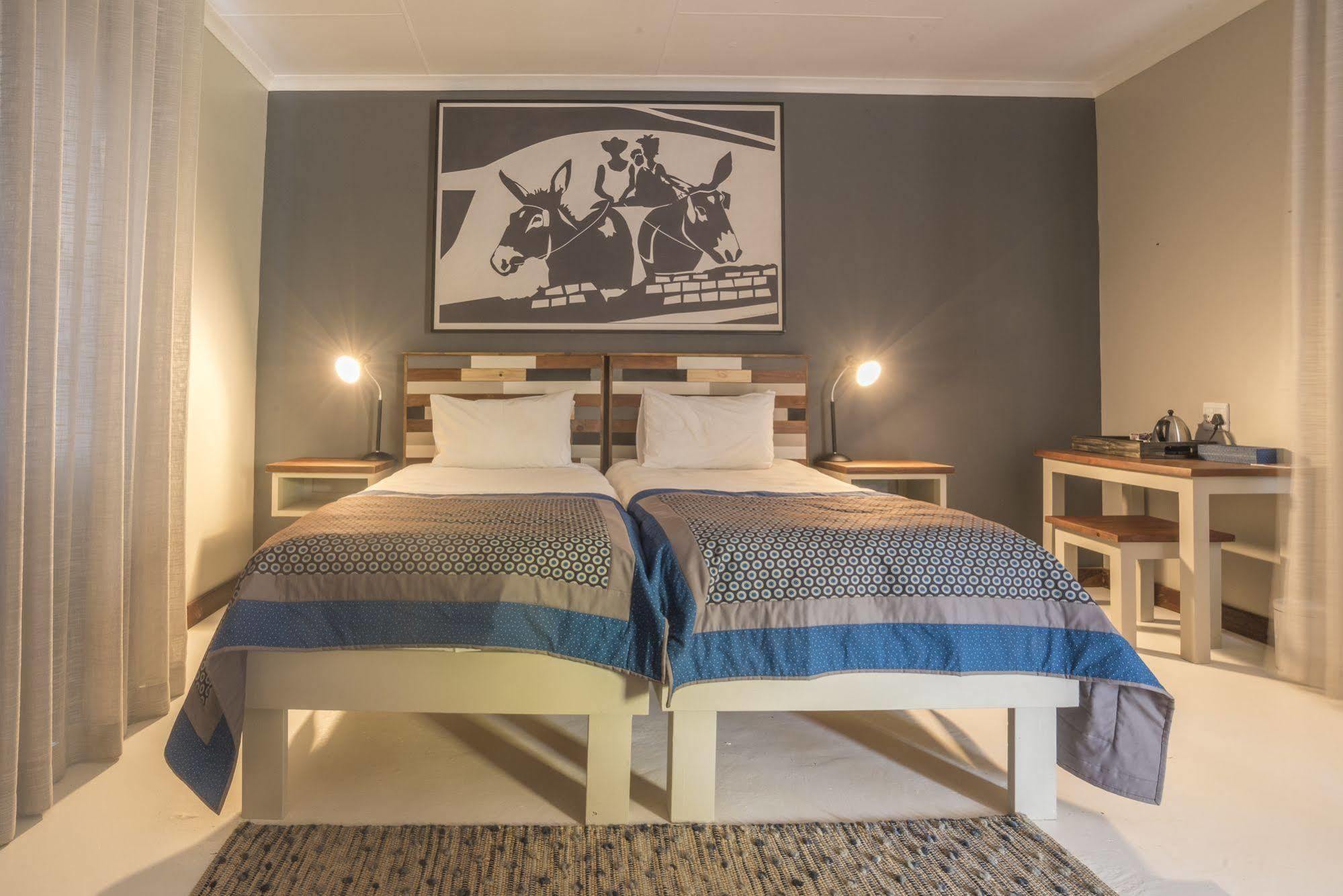 Damara Mopane Lodge Khorixas Eksteriør bilde