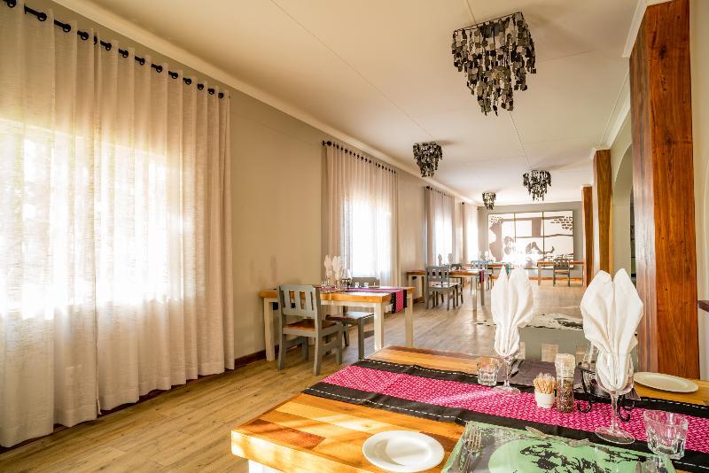 Damara Mopane Lodge Khorixas Eksteriør bilde